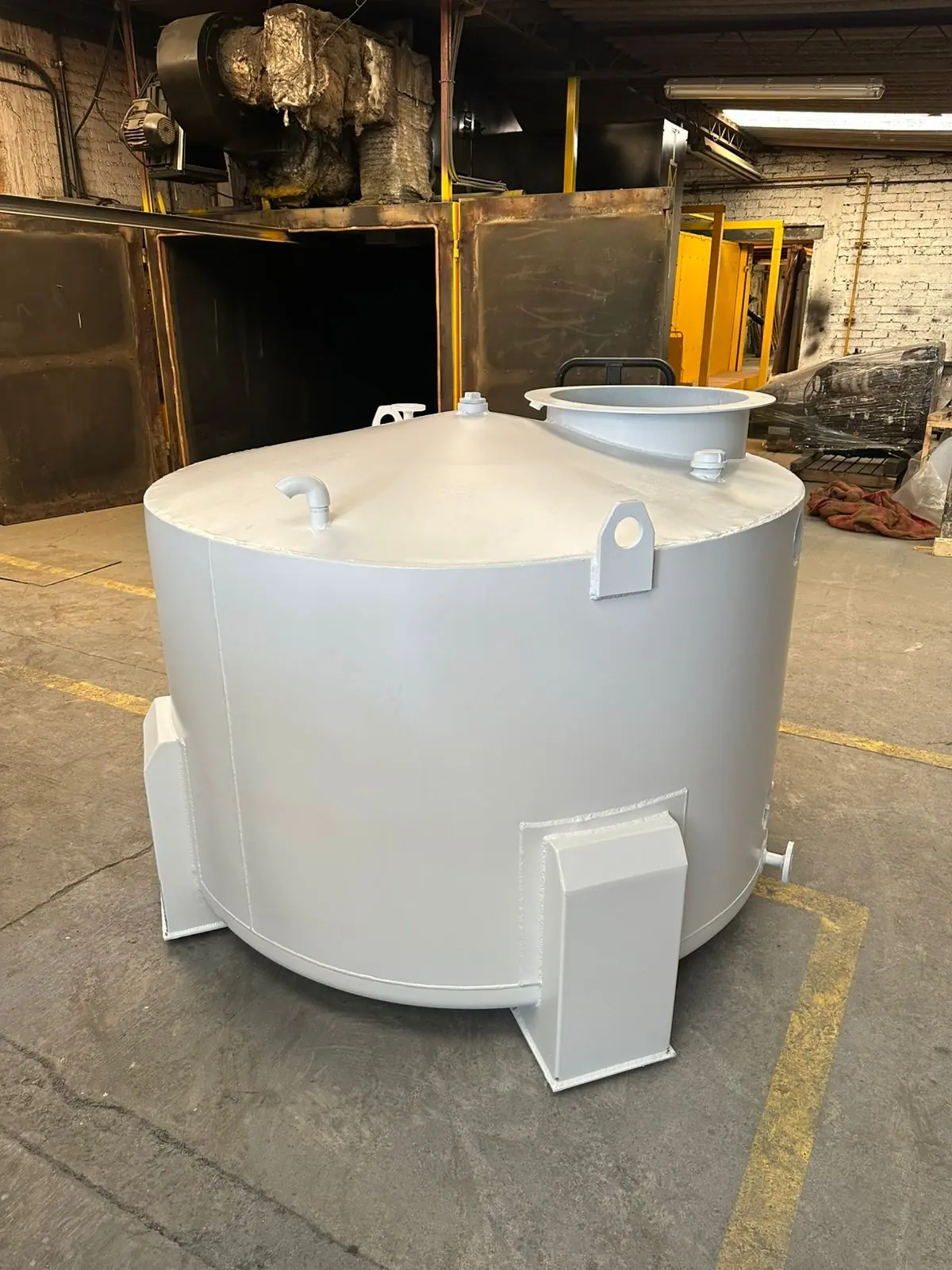 Tanque industrial completo